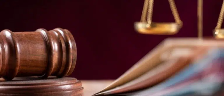 image for ¿Qué es la corte de reclamos menores y qué tipos de casos se pueden resolver? | Abogados de accidentes