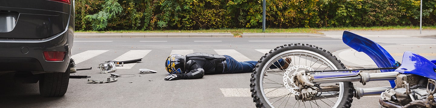 ¿Ha muerto un familiar motociclista en un accidente? Es posible que puedas demandar | Accidentes de motocicletas fatales