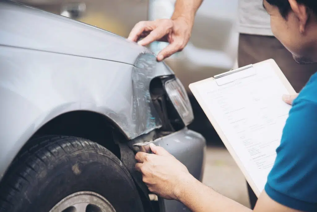 Pasos para presentar un informe policial después de un accidente
