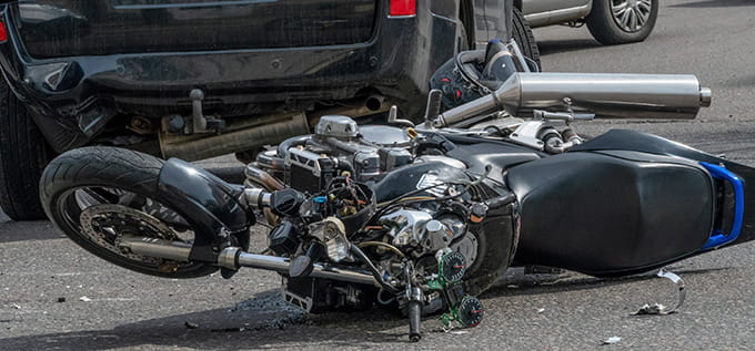 causas de los accidentes de moto