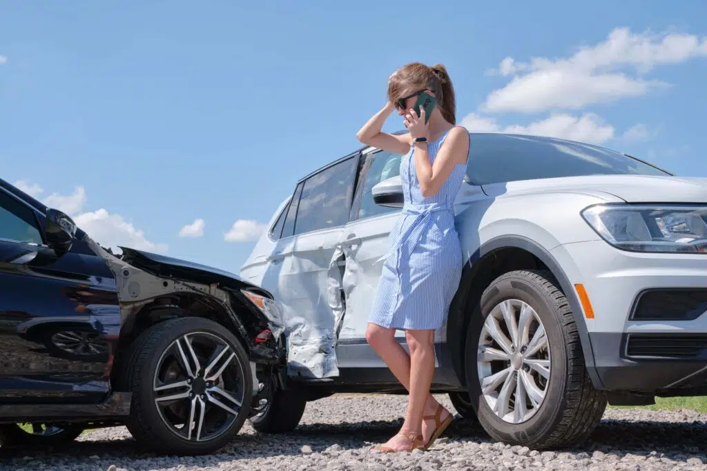 ¿Qué pasos debo seguir después de un accidente?