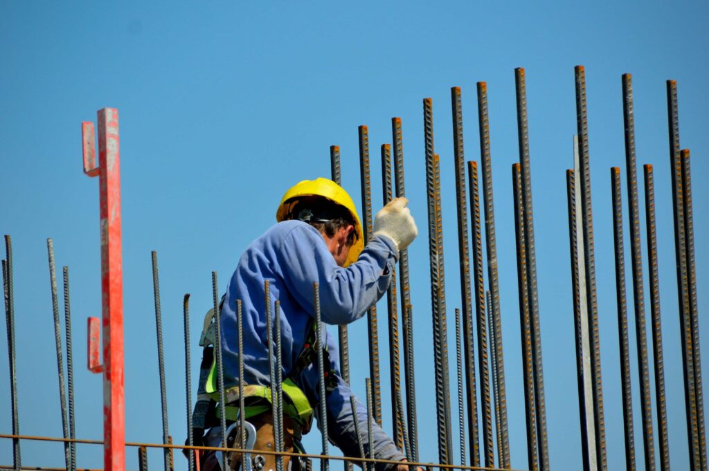 ¿Puede un trabajador indocumentado sindicalizarse o participar en un sindicato?