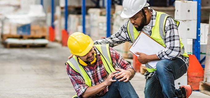 cuánto tiempo tengo para informar a mi empleador tras la lesión