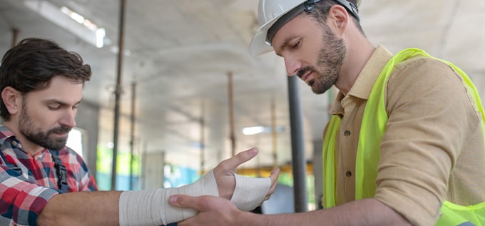 empleador sin seguro de compensación laboral 