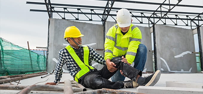 estatus migratorio y compensación laboral